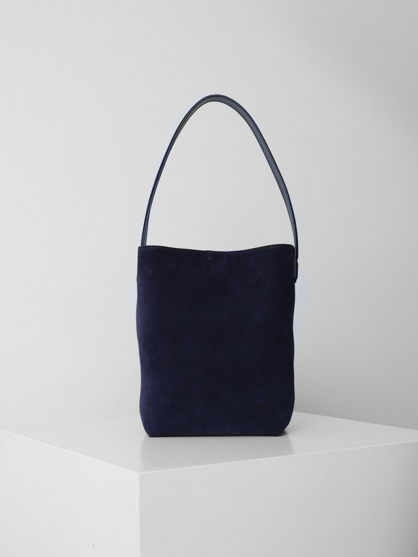 Mami Medium Universe Suede   